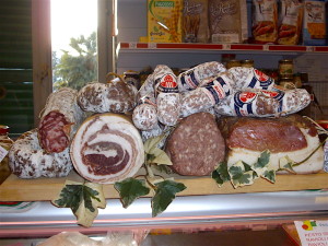 la-bottega-di-edo-vacciago-ameno-lago-dorta-salumi